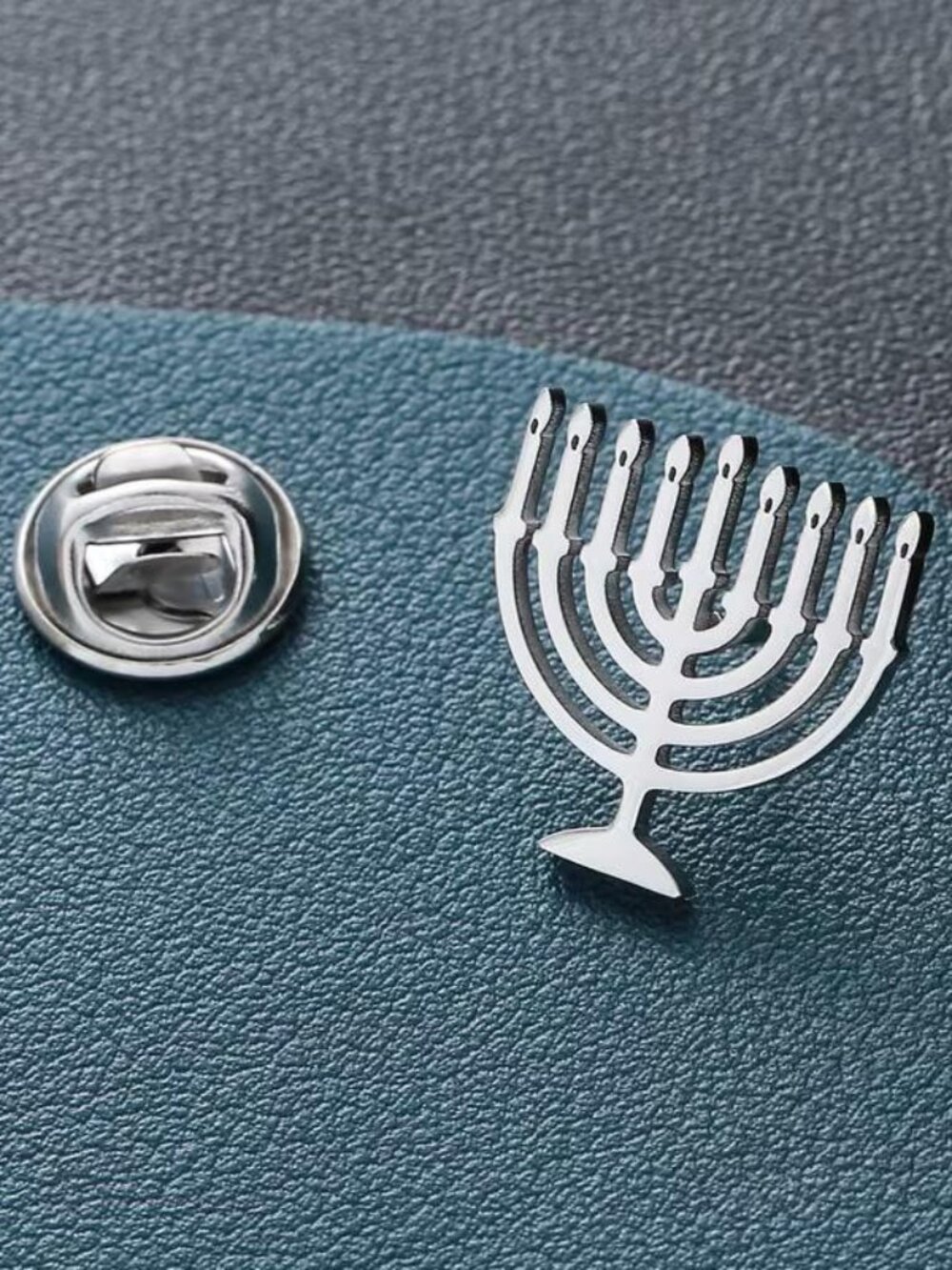 MENORAH PIN/TIE TACK